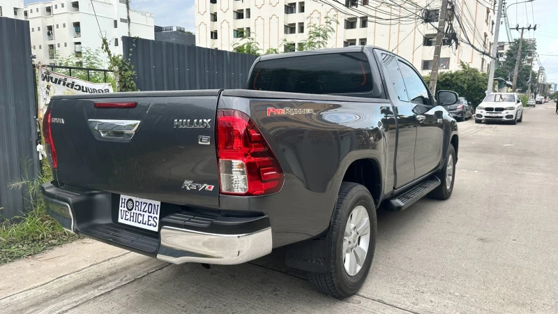 Horizon Vehicles HV #6100